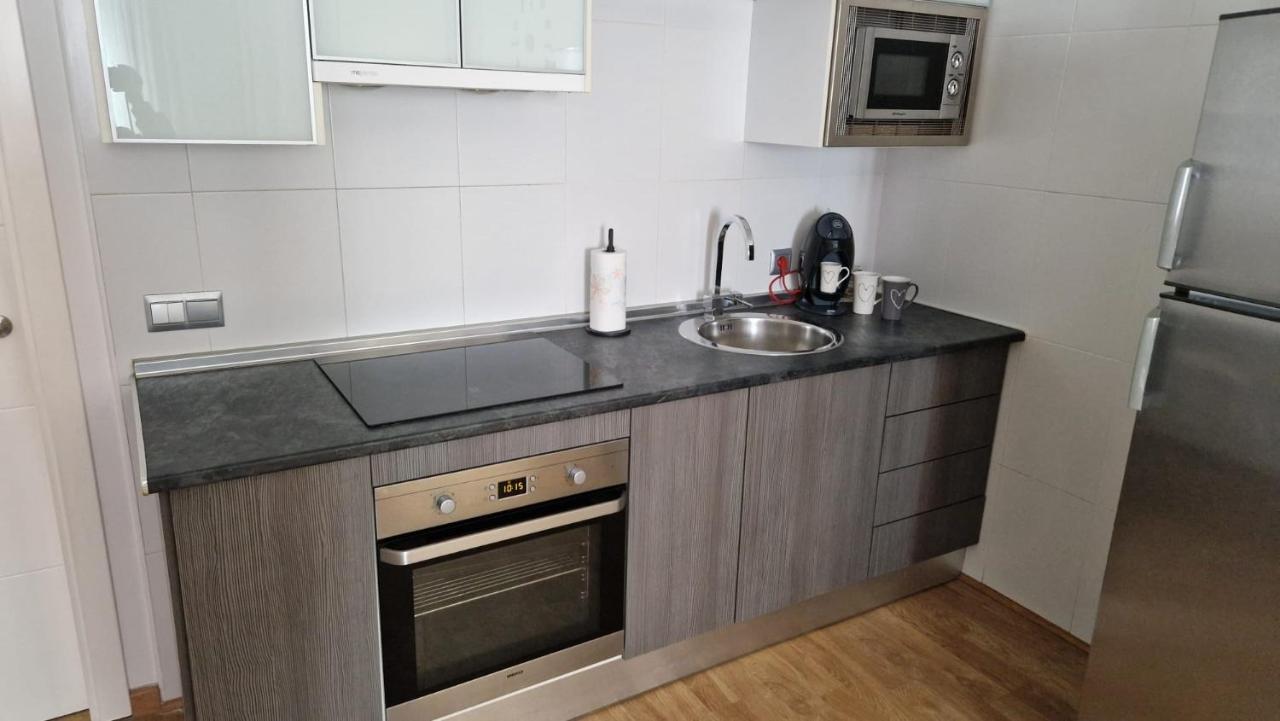 Apartamento Bernier Malaga Bagian luar foto