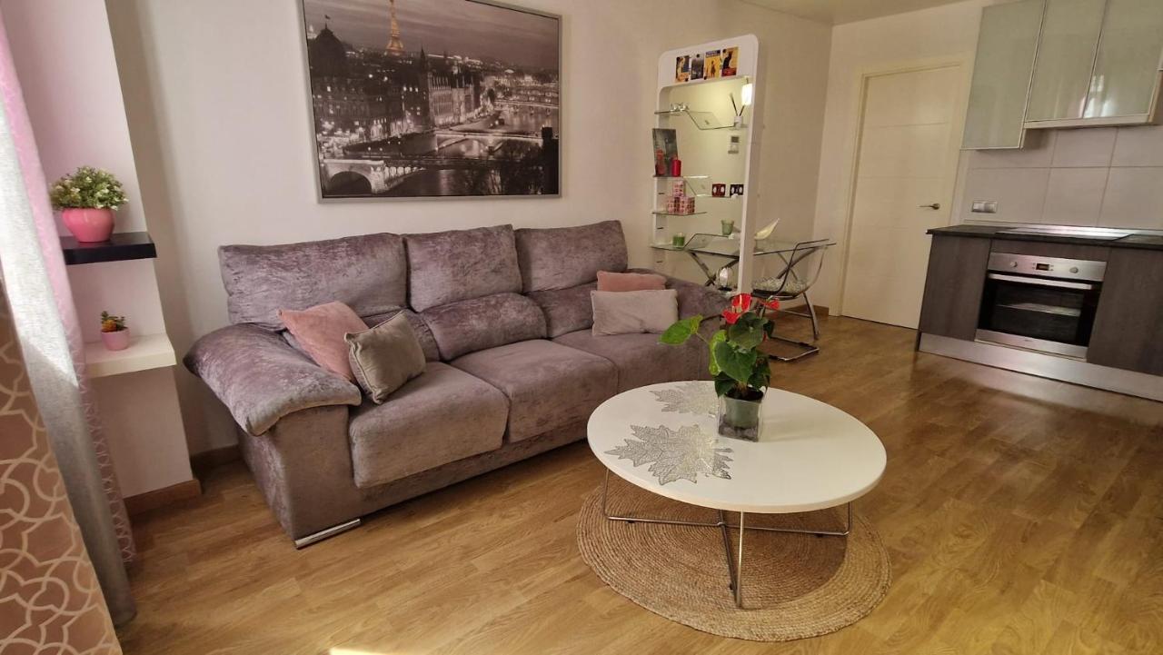 Apartamento Bernier Malaga Bagian luar foto